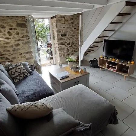 Duplex Avec Jardin شقة *